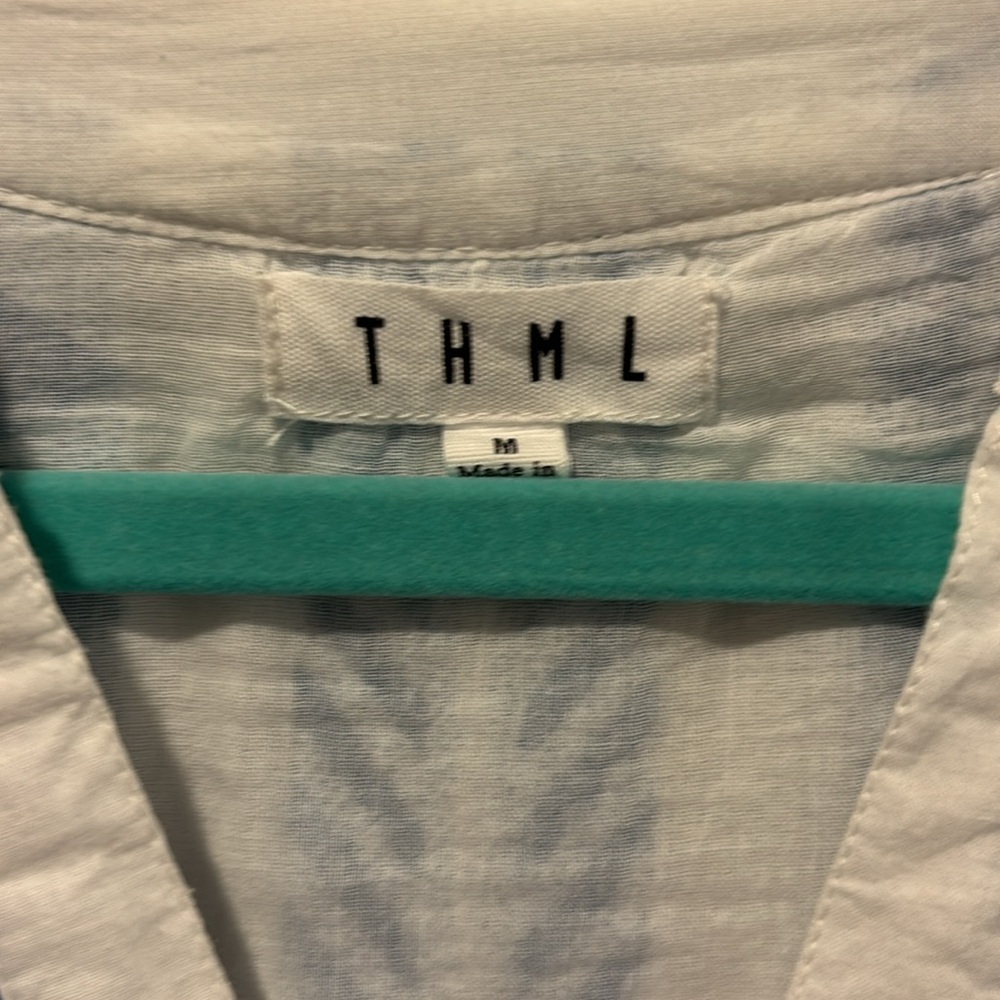 THML Dress - Picture 3 of 4